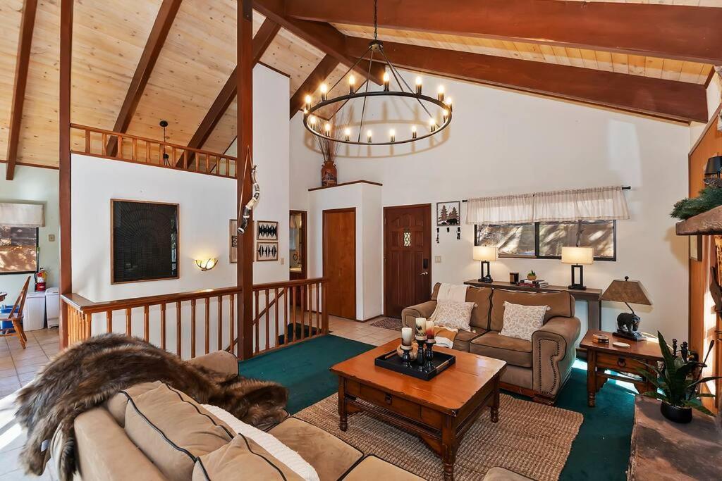 Everwood Serenity Treehouse Ontrail Head/Sledding Villa Big Bear Lake Exterior foto