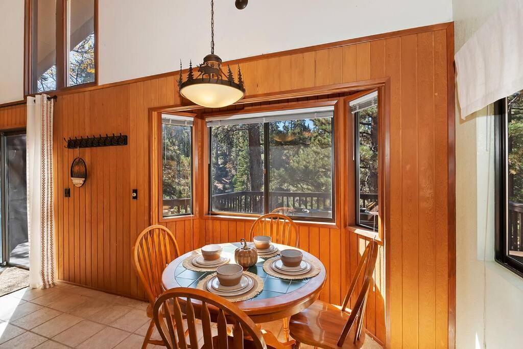Everwood Serenity Treehouse Ontrail Head/Sledding Villa Big Bear Lake Exterior foto